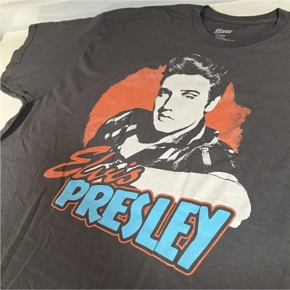 NEW Elvis Presley  Graphic T-Shirt - Picture 6 of 7